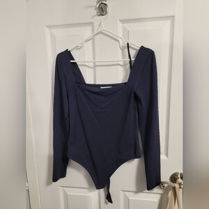 Babaton Contour Square neck bodysuit